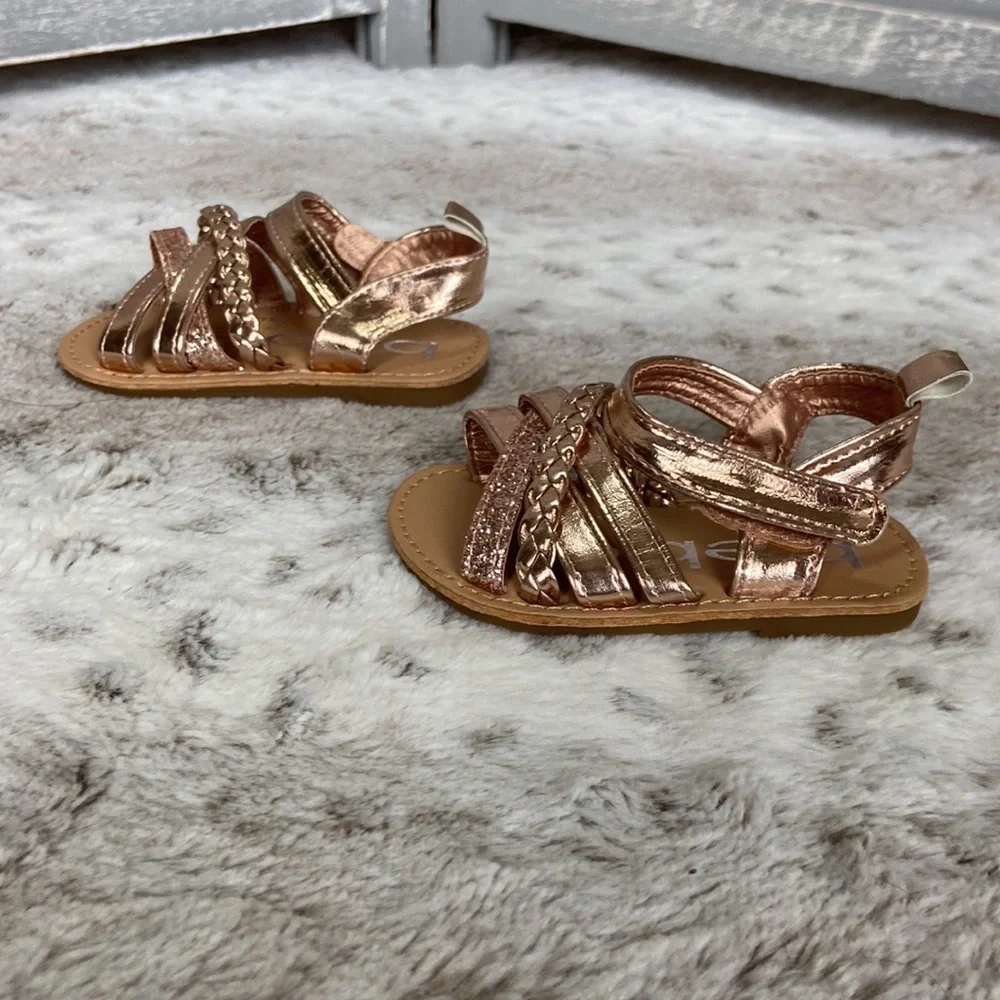bebe nwot sandals